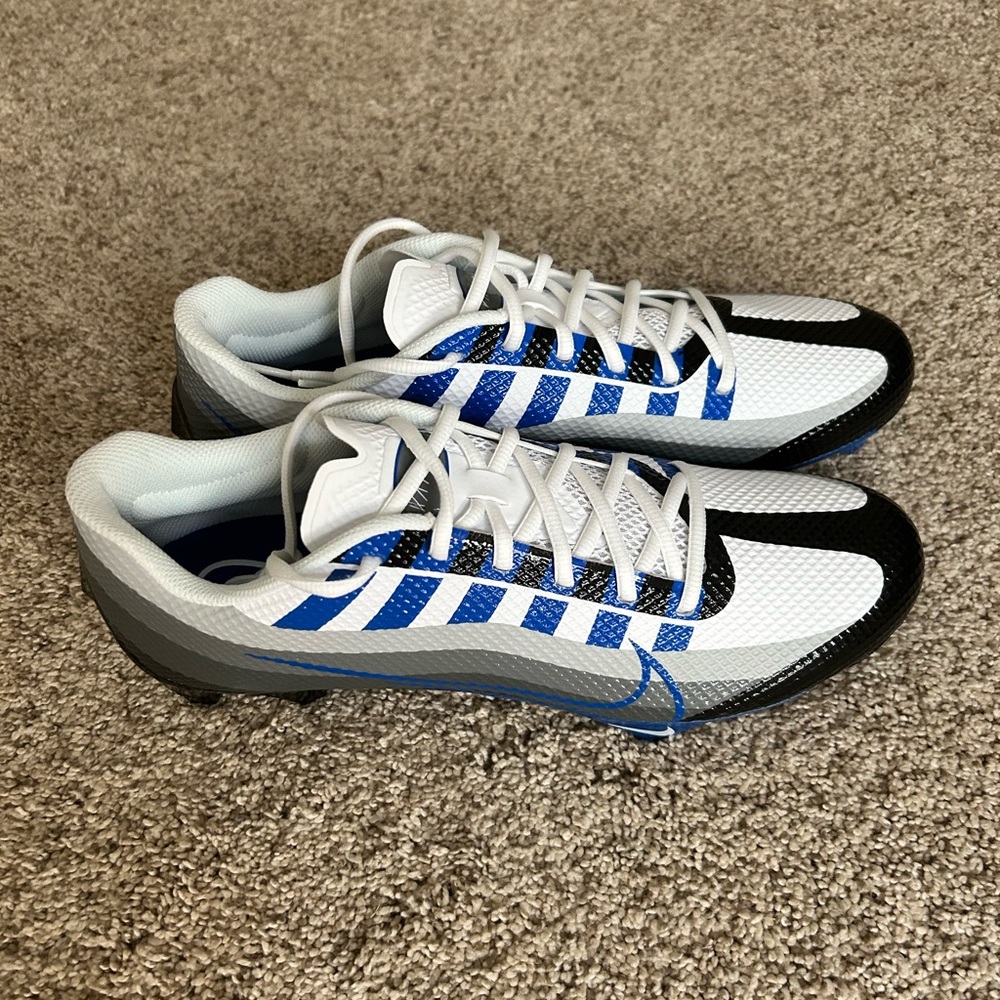 Nike Men's White Black Blue Low-Profile Sneakers